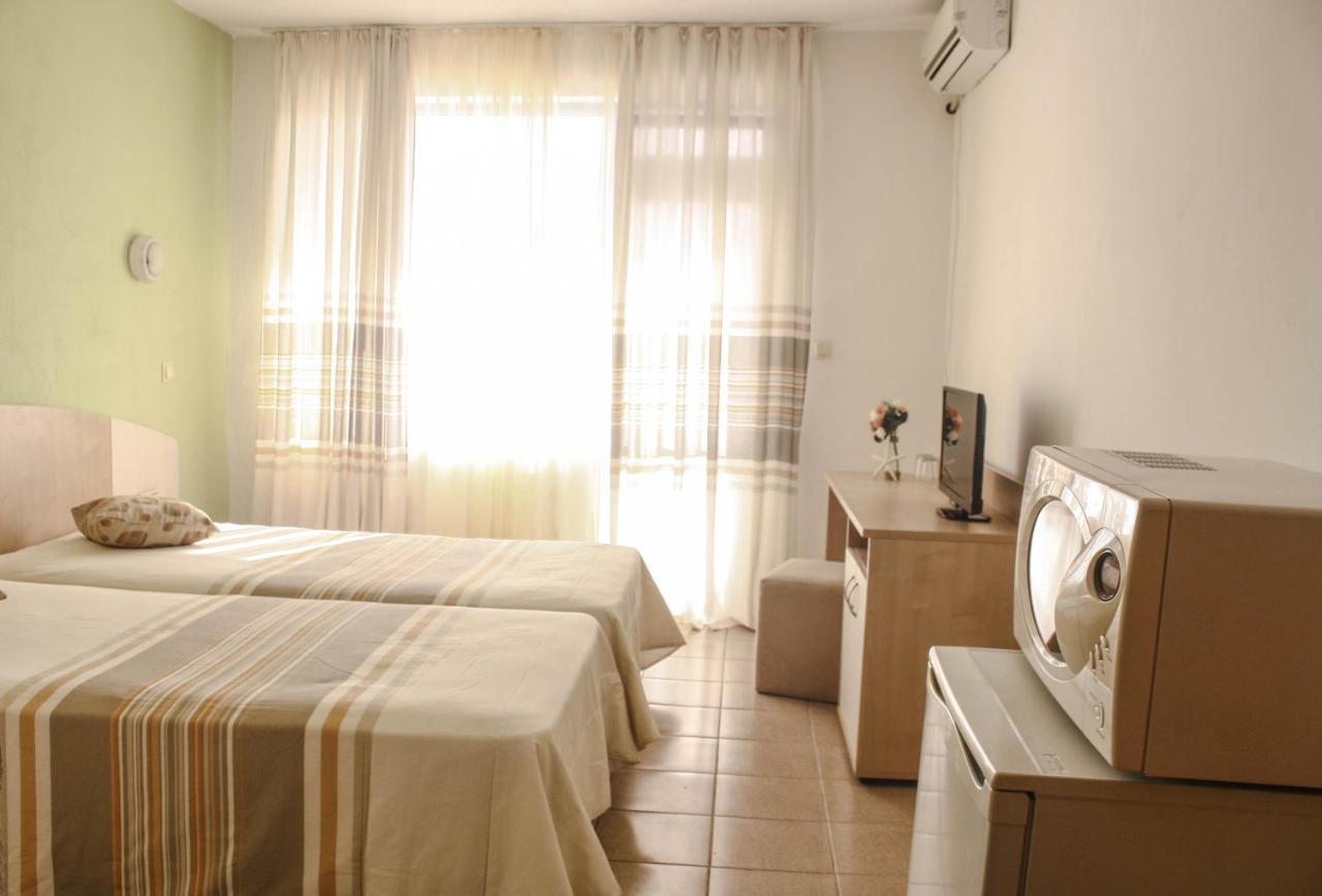 Alba Family Club Hotel Приморско Екстериор снимка