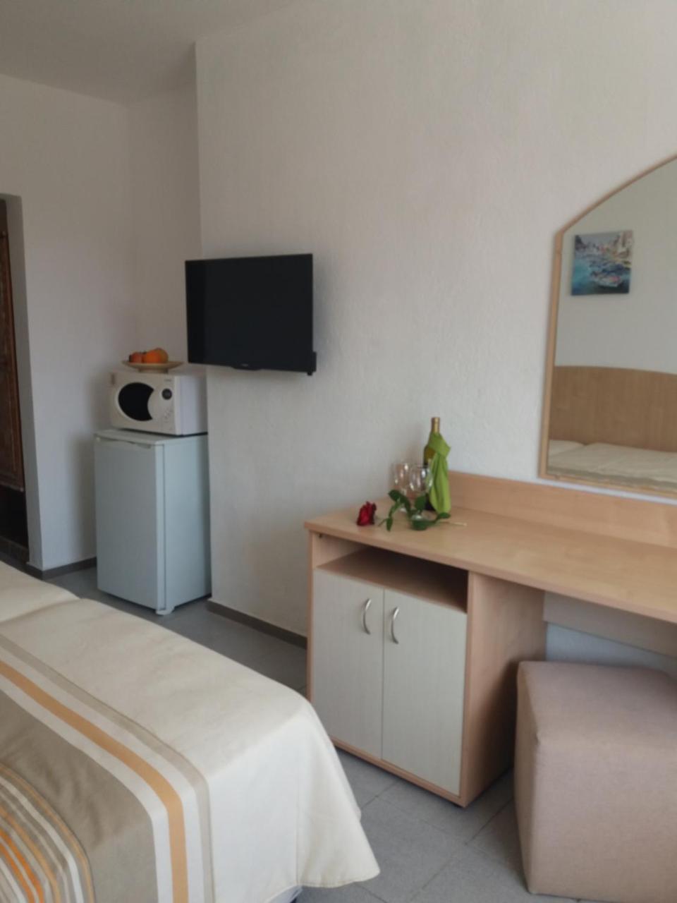Alba Family Club Hotel Приморско Екстериор снимка