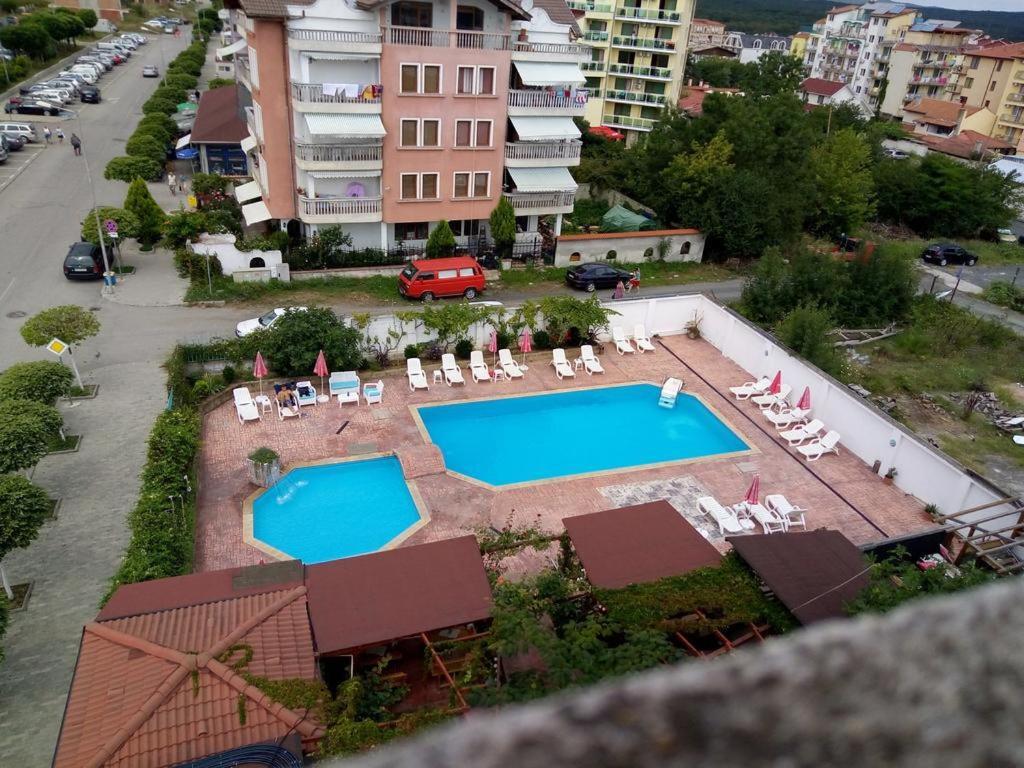 Alba Family Club Hotel Приморско Екстериор снимка
